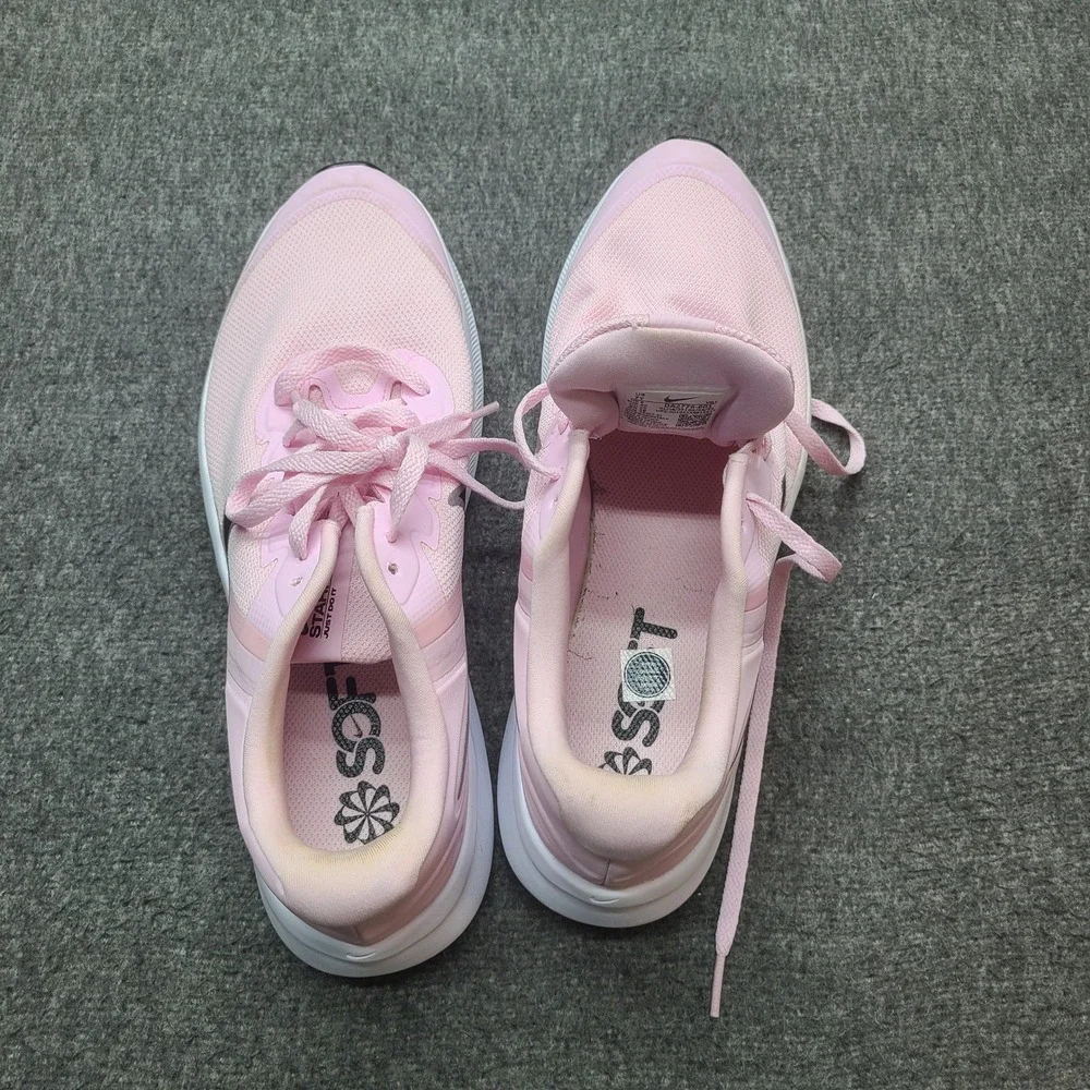 Nike Star Runner 3 Kids Size 7Y Pink Excellent DA2776-601 Mesh Athletic Sneaker